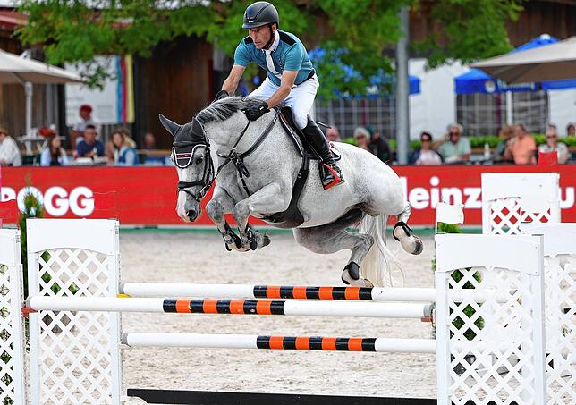 Bild 19: Reitsport pur beim Fest der Pferde am Freitag