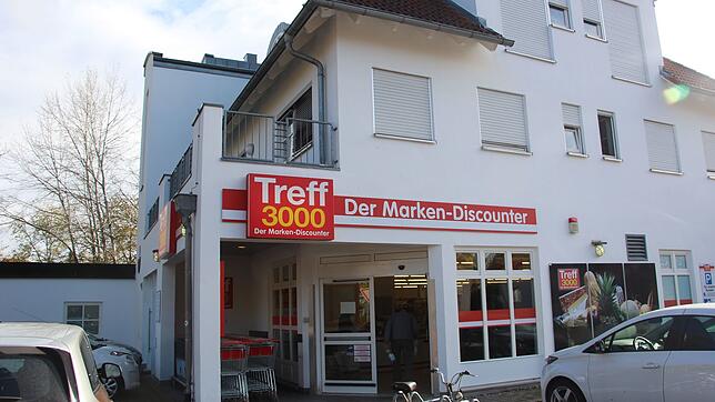 Dieses Bild gehört der Vergangenheit an: Ab Freitag wird am Reismühlenweg 1 ein Edeka-Schild zu sehen sein.