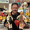 Wolfgang Reiter kennt die Figuren und Regeln der Donaueschinger Fastnacht wie kaum ein zweiter. Selbst schlüpft er in die Figur des ...