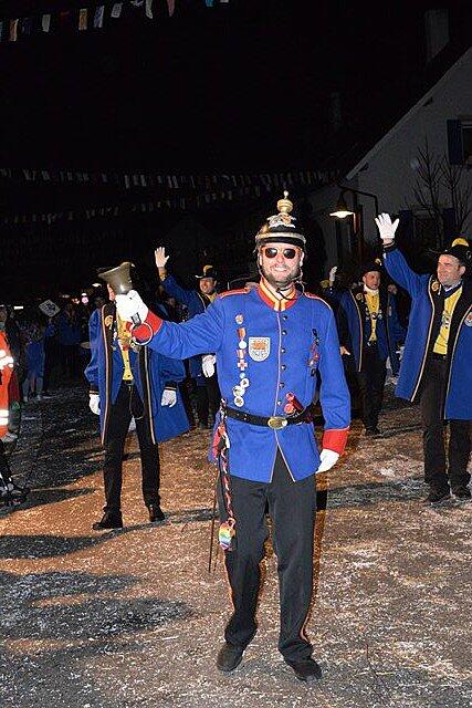 Bild 13: Großes Narrentreffen in Volkertshausen: Alle Bilder vom Nachtumzug (2)