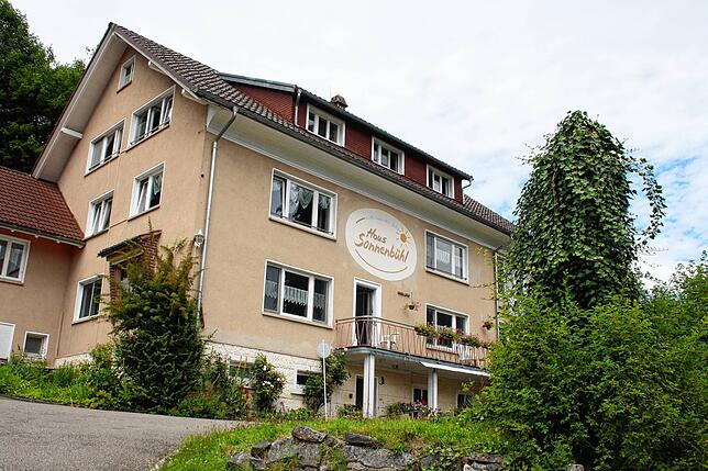 Das Haus Sonnenbühl in Todtmoos ist ein Wohnheim für psychisch kranke Menschen und steht seit April unter neuer Leitung.