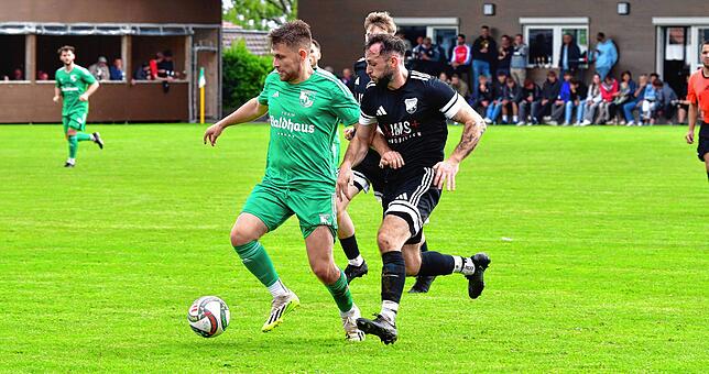 Bild 13: FC Wehr gewinnt 4:2 beim SV Waldhaus – und wir haben Fotos!