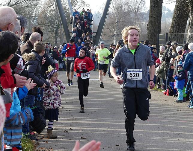Über 1300 Läufer waren in diesem Jahr beim Silvesterlauf in Sigmaringen mit dabei – Teilnehmerrekord.