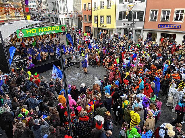 Bild 1: Schmotziger Dunschtig 2023: Die schönsten Fotos von der Marktstätte