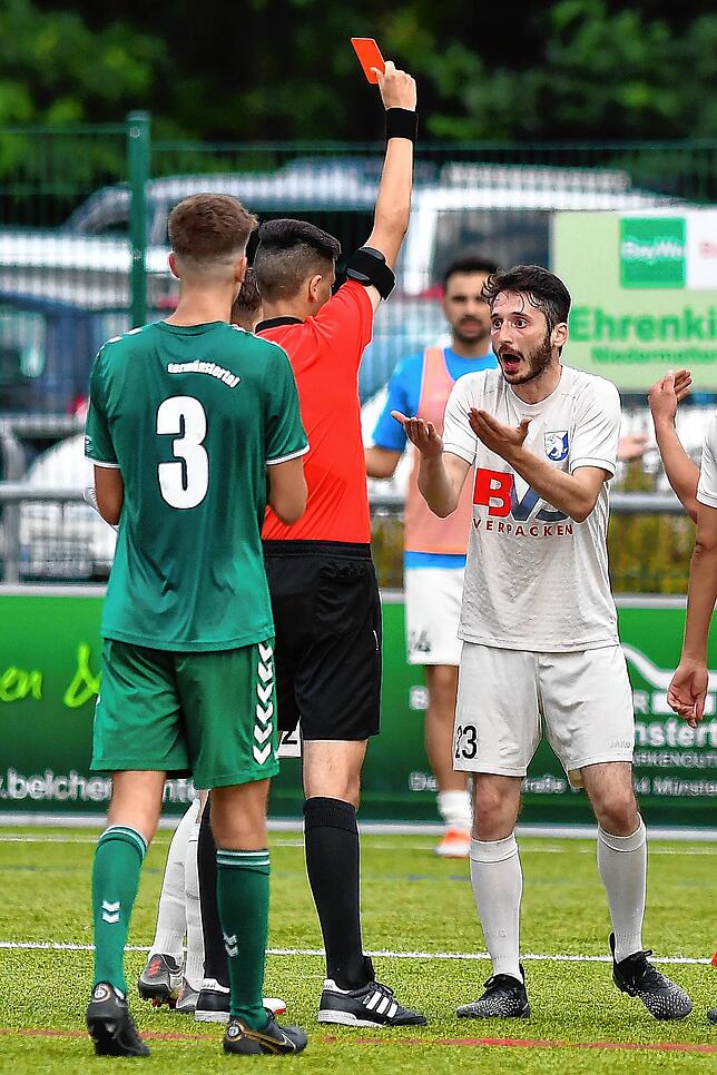 Bild 19: Spvgg. Untermünstertal siegt gegen FC Erzingen mit 2:1 &ndash; und wir haben Bilder!