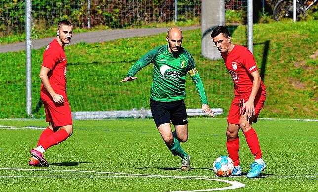 Bild 3: SV Herten setzt sich mit 3:1 beim FC Tiengen 08 durch &ndash; und wir haben Bilder!