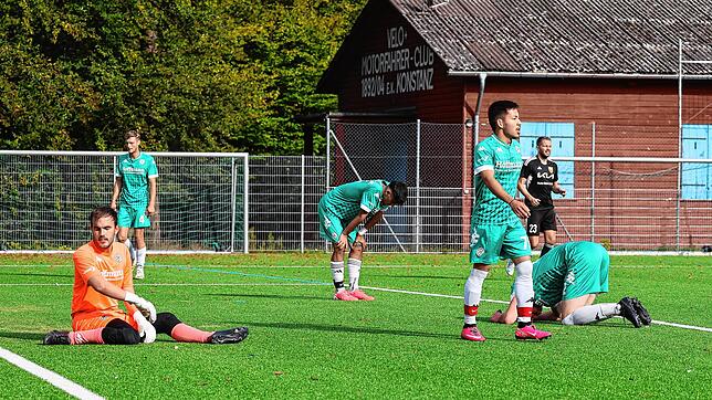 Die Enttäuschung nach der 0:8-Pleite gegen Mühlausen ist bei den DJK-Spielern groß.