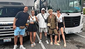 Machen zusammen Familienurlaub im TV: Sascha Bohner, Raffaela Scondo, Dennis Deutschle, Mike Deutschle und Anja Bohner.