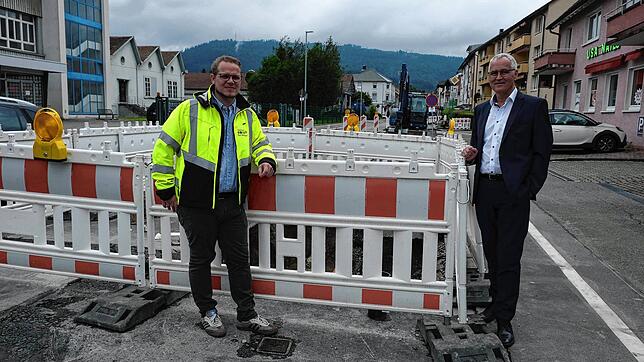An der Schulhausstraße/Gießenstraße ist die wohl die längste Baustelle der Stadtwerke &ndash; und die, die den Verkehrsfluss in der ...