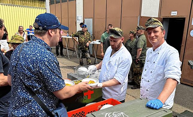 Bild 15: 11.000 Besucher strömen in die Fürstenberg-Kaserne: Eindrücke vom Tag der offenen Tür