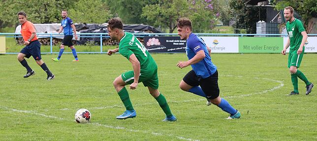 Bild 17: FV Degerfelden unterliegt mit 2:5 dem FC Hausen &ndash; und wir haben Bilder!