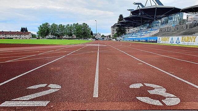 Das Stadion-Gelände des VfB Friedrichshafen: Der marode Zustand der größten Liegenschaft des Sportvereins sorgt seit Jahren für Unmut.