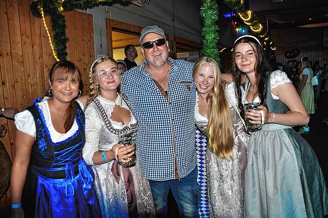 Bild 27: Die schönsten Bilder vom Oktoberfest in Leimbach