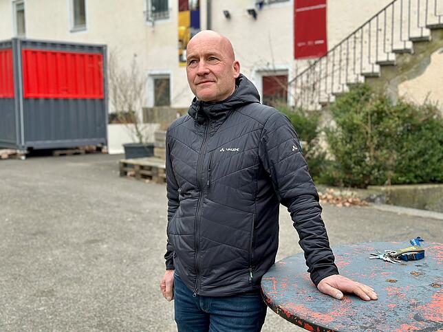 Geschäftsführer Claus-Michael Haydt vom Kulturhaus Caserne Friedrichshafen: Die geplanten Kürzungen machen der Einrichtung zu schaffen.