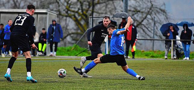 Bild 11: SG Mettingen/Krenkingen siegt 2:1 bei der SG FC Wehr/Brennet &ndash; und wir haben Bilder!