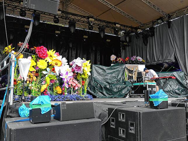 Bild 9: Die besten Bilder der Führung hinter die Kulissen vom Openair-Konzert von Lea in Markdorf