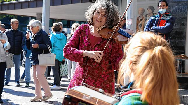 Gute Stimmung in der Stadt: Die Klezmerwiber (im Bild) sorgten wie auch alle anderen Musiker für eine schöne Atmosphäre in der ...