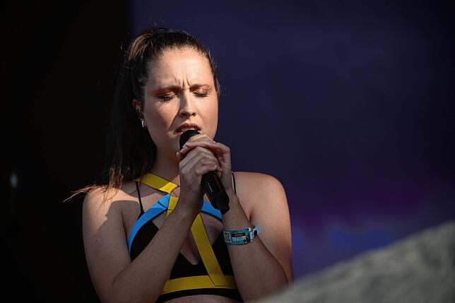 Bild 8: Bilder von Alice Merton beim Southside 2022