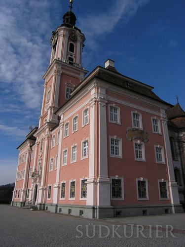 Ein imposantes Kirchengebäude ist die Wallfahrtskirche Birnau.