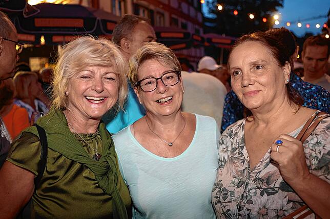 Bild 34: Mitten in Wollmatingen wird gefeiert – das Dorffest 2024 lockt zahlreiche Besucher