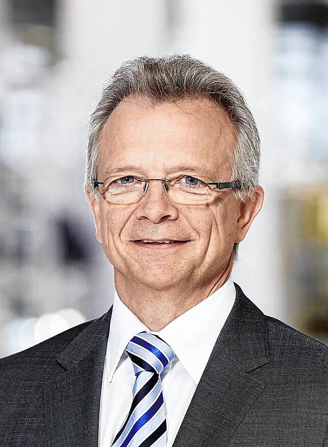 Bernd Cordes, Senior Vize-Präsident von Sick Stegmann am Standort Donaueschingen. „Seit Anbeginn der Pandemie haben wir dem Schutz ...