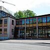 Der Zwischenbau der Grundschule Stockach wird abgerissen und neu gebaut. Dieses Foto entstand im Sommer 2020.