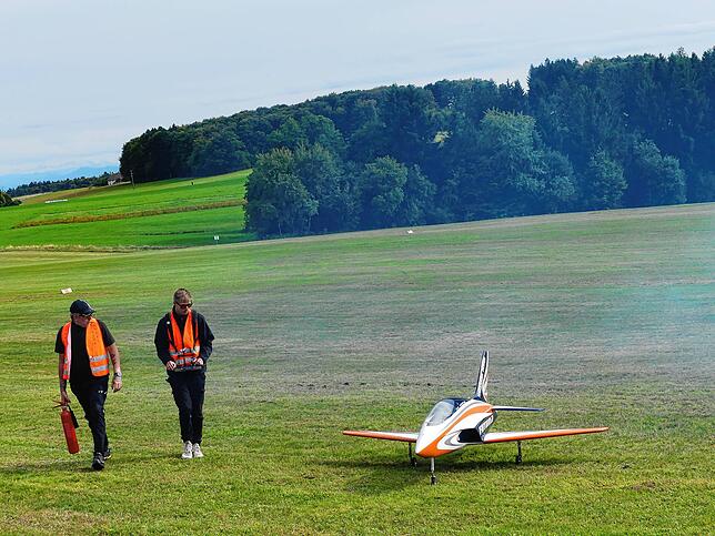 Bild 14: Großes Jubiläums-Flugplatzfest in Rickenbach-Hütten - hier sind die Bilder