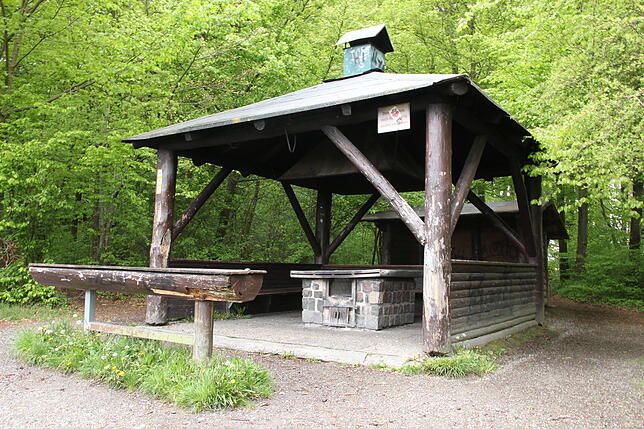 Der Grillplatz am Kletterpark in Immenstaad.