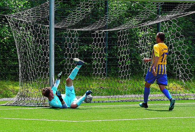 Bild 23: FC Solothurn zieht gegen den FC Singen 04 beim Grieshaber-Cup des SV 08 Laufenburg ins Finale ein &ndash; und wir haben Bilder