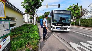 Erst im Jahr 2029 wird das Busangebot im Raum Pfullendorf verbessert werden. Dies sieht der Zeitplan für die Umsetzung des vom Kreistag ...
