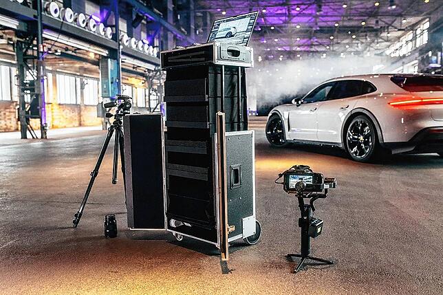 Pull-Up-Case-Produkte finden auch an Filmsets Verwendung, etwa als Koffer für Fotografen.