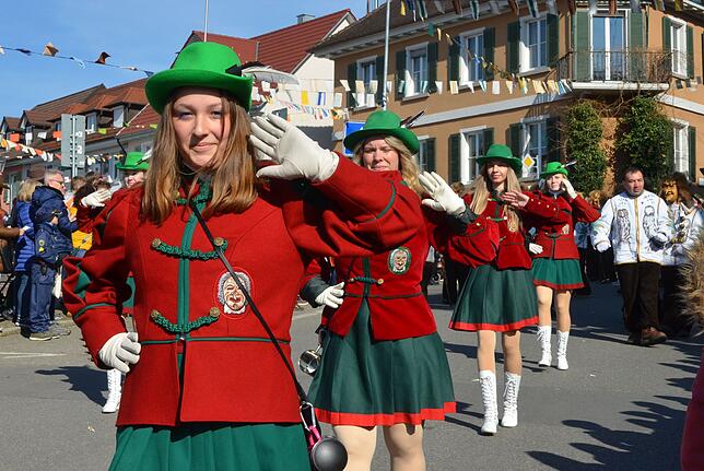 Bild 28: Bunte Fasnachtsfreude beim Narrensprung 2025