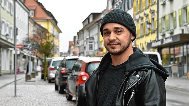 Fabio Brutti in der Stockacher Oberstadt. Am vergangenen Montag war in der Vox-Sendung &bdquo;First Dates&ldquo; zu sehen.