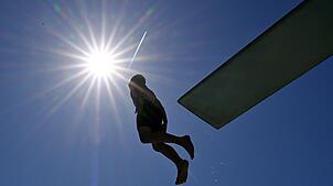 Baden-Württemberg steuert auf 38 Grad zu. (Archivbild)