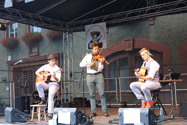 Bild 18: Bilder vom Straßenmusiksonntag: In Bräunlingen ist am Nachmittag kein Durchkommen