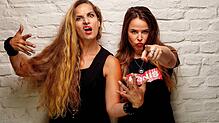 Suchtpotenzial sind Ariane Müller (links) und Julia Gámez Martin.