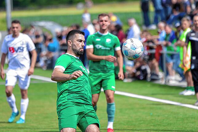 Bild 17: SV Rheintal und FC Erzingen trennen sich 2:2 – wir haben Fotos!