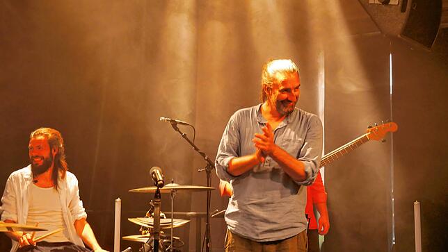 Bild 34: Šuma Čovjek Live in der alten Schlosserei – Die besten Bilder