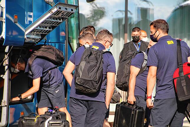 Bild 7: Piqué, Busquets, Griezmann und Co. &ndash; der FC Barcelona ist da! So verlief die Ankunft der Fußballstars in Donaueschingen