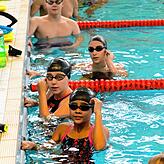 Das Hallenbad ist wieder mit Leben gefüllt. Die Singener Schwimm-Sport-Freunde dürfen wieder im Wasser trainieren, unter Einhaltung ...