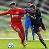 Obwohl der FC Königsfeld vier Tore erzielte, mussten sich die Gastgeber gegen Bonndorf mit einem Punkt begnügen. Hier kämpft der ...