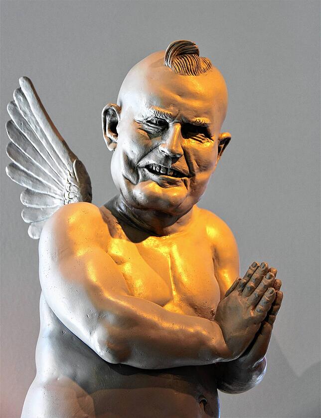 Ohne Politik kein Lenk. Dieser Putto ist Teil des Trojanischen Pferdes, er stellt Erwin Teufel dar.