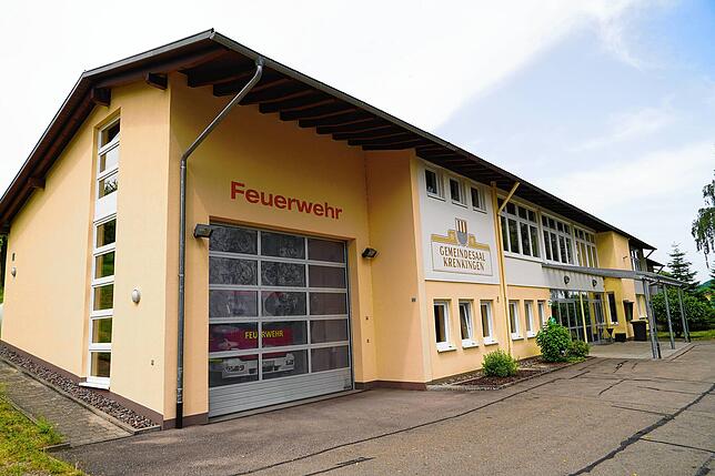 Das Gemeindehaus mit Feuerwehr ist Dreh- und Angelpunkt im Dorf.