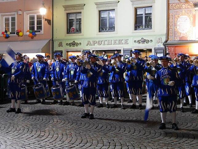 Bild 16: Bilderstory: Eröffnung des VSAN Narrentreffen in Bad Säckingen mit Brauchtumsabend auf dem Münsterplatz