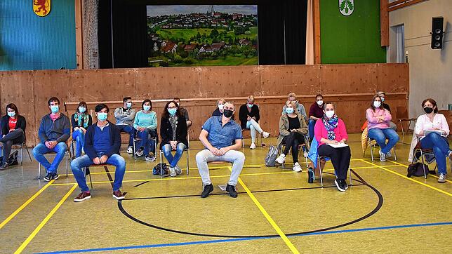 Die Elternvertreter sprachen sich im Ortschaftsrat ausnahmslos für einen Verbleib der Schule in Eichsel aus.