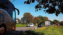Die B31 – hier bei Meersburg – soll ausgebaut werden. Die Planer stellen die nächsten Schritte vor.