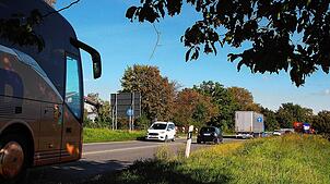 Die B31 – hier bei Meersburg – soll ausgebaut werden. Die Planer stellen die nächsten Schritte vor.