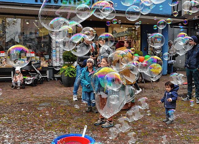 Bild 31: Die schönsten Bilder von der Kindermeile des Kindertheater-Festivals am Samstag – Teil 3