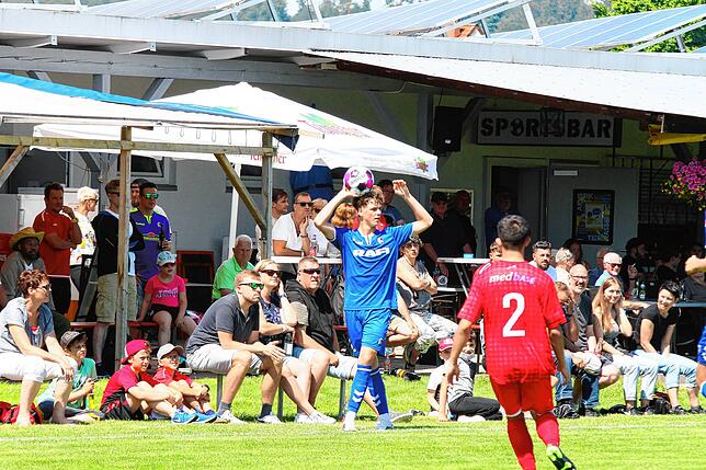Bild 16: Nachwuchs des SC Freiburg verliert Testspiel in Jestetten &ndash; und wir haben Bilder!