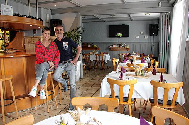 Dass man bei Diana und Thomas Bauer im Gasthaus „Schnitzer“ in Bonndorf auch spontan vorbeigehen kann, ist einer der Punkte, den die ...